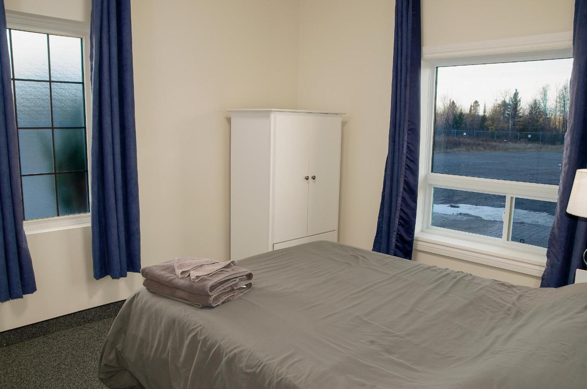 Prospectors Inn Kirkland Lake Dış mekan fotoğraf